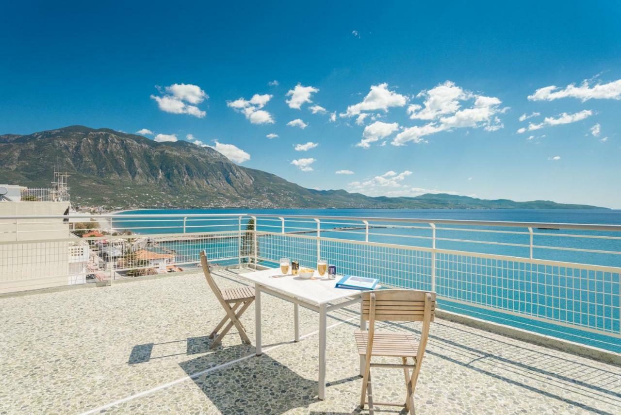 칼라마타 Seafront Penthouse Leo 아파트 외부 사진